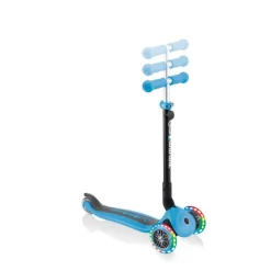 Maple Leaf Globber Go-Up met lichten, plooibaar, pastel blauw><noscript><img width=