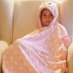 Poncho met kap Uil – roze><noscript><img width=